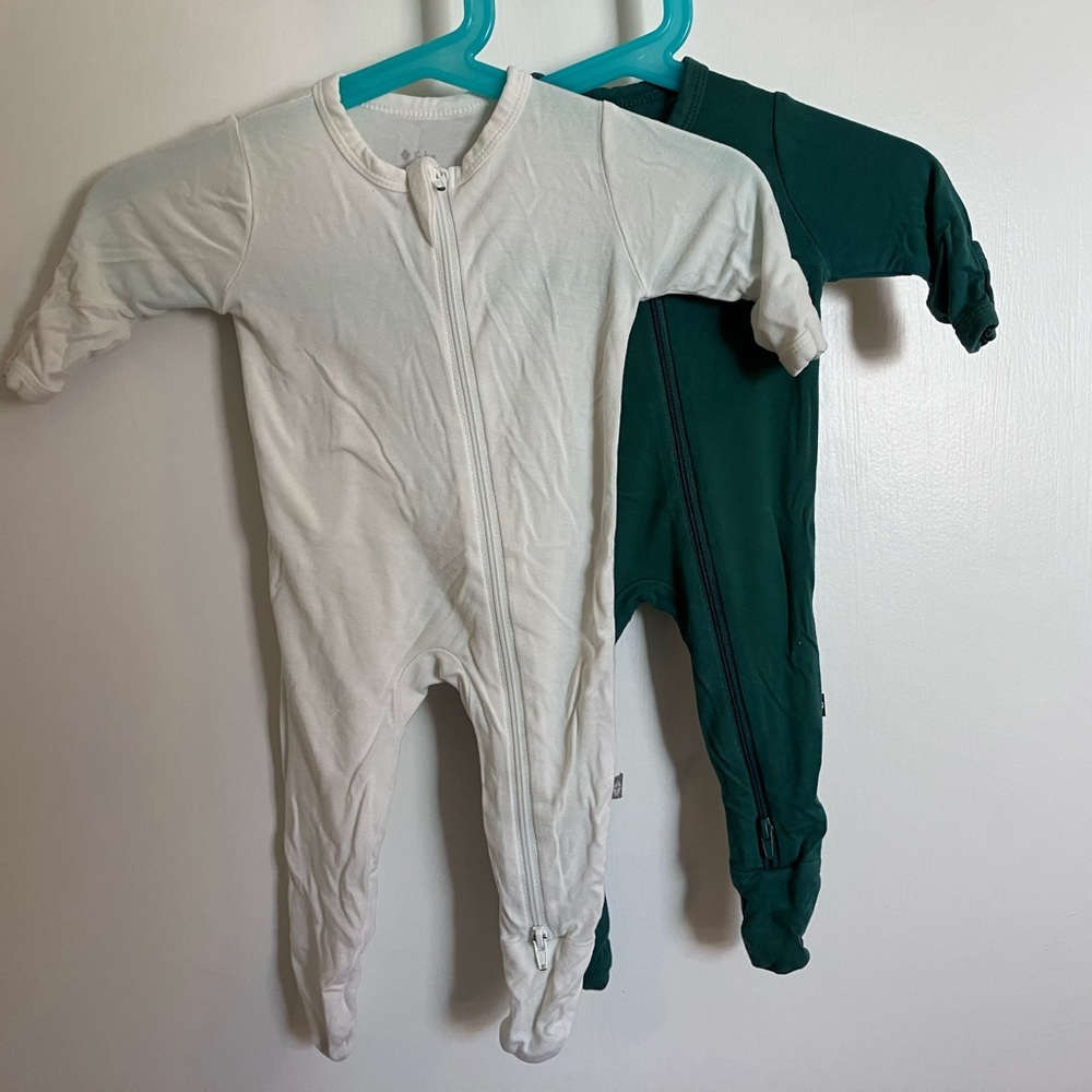 Kyte footed pajamas bundle, size newborn